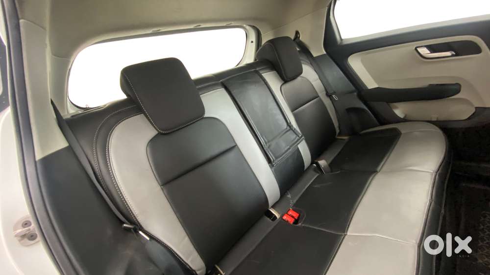 Tata Altroz Xz, 2022, Petrol