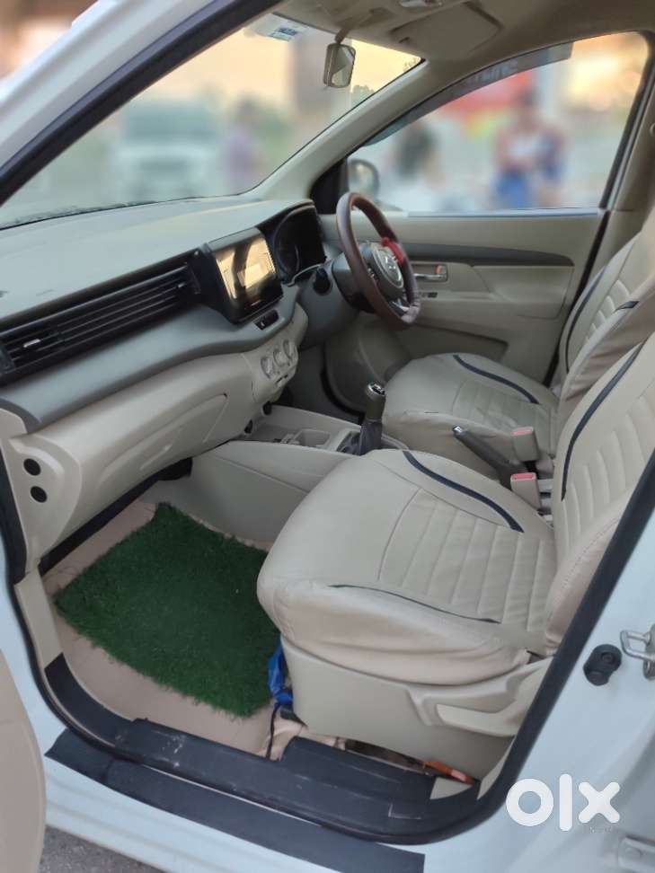Maruti Suzuki Ertiga 1.5 Vxi, 2022, Petrol