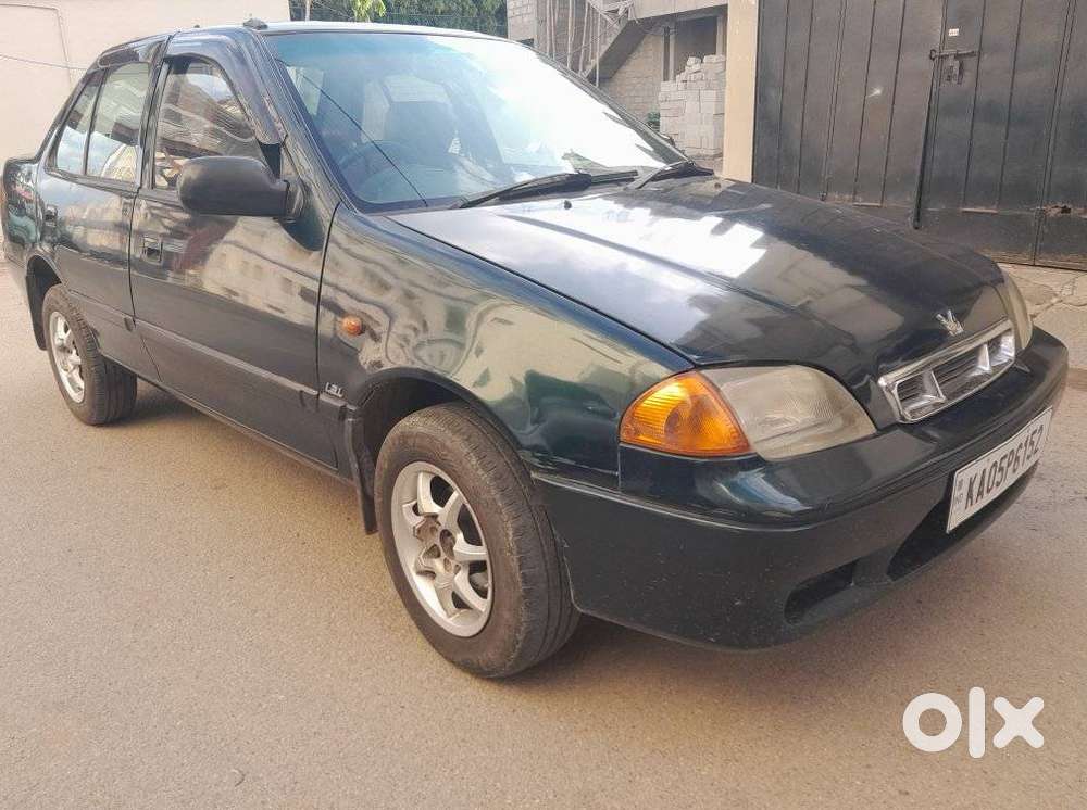Maruti Suzuki Esteem Vx, 2000, Petrol