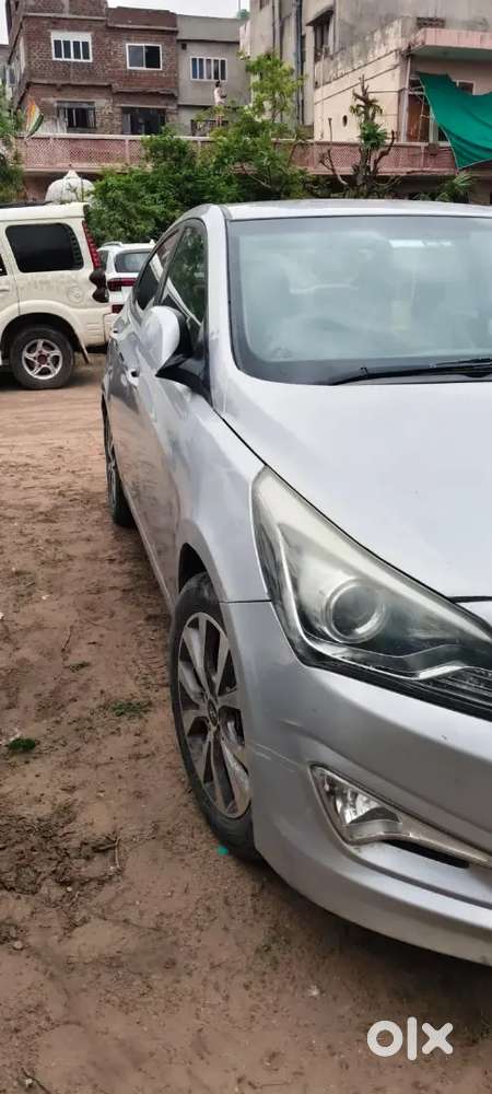 Hyundai Verna 1.6 Sx _11-2016
