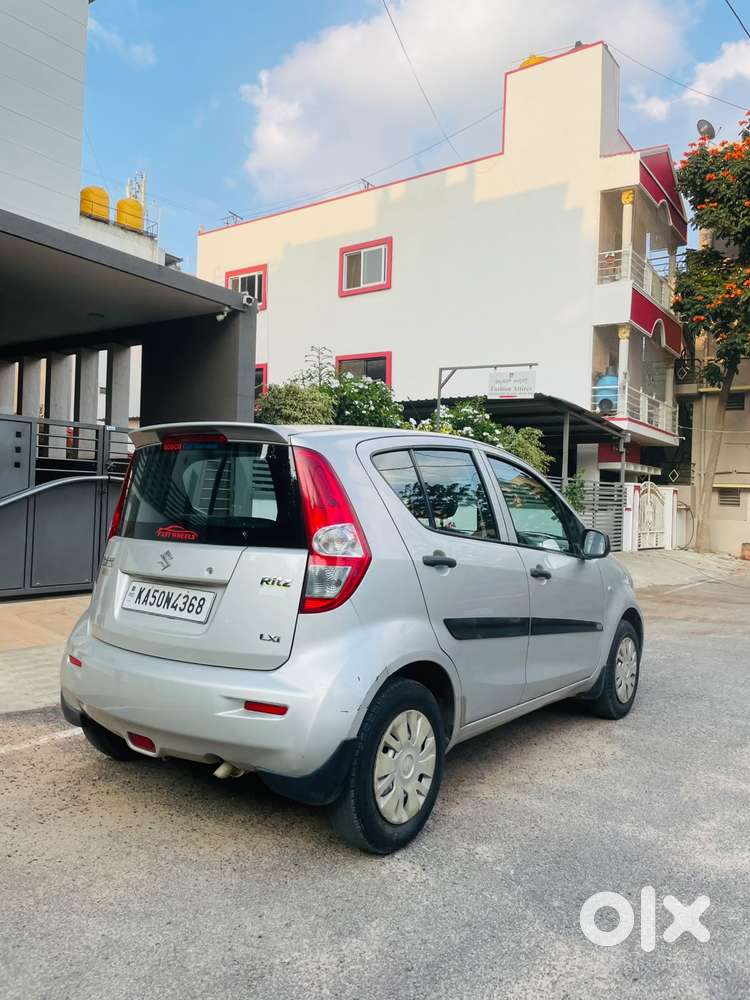 Maruti Suzuki Ritz Lxi, 2012, Petrol