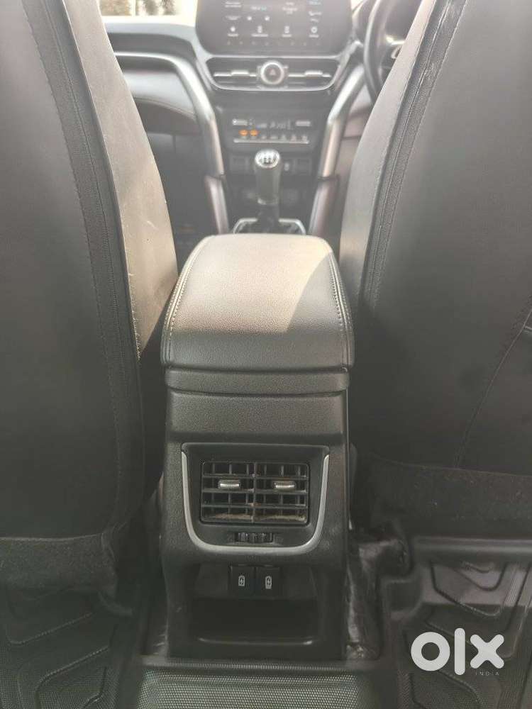 Maruti Suzuki Grand Vitara 1.5 Zeta Smart Hybrid, 2024, Petrol