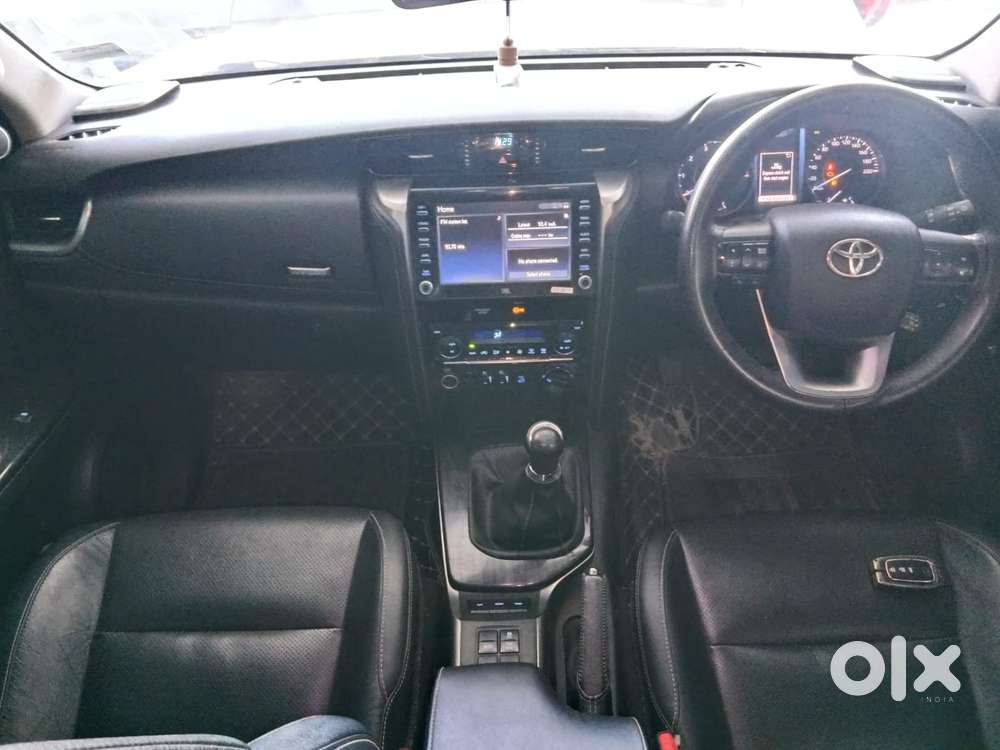 Toyota Fortuner 4x2 Mt 2.8 Diesel, 2022, Diesel