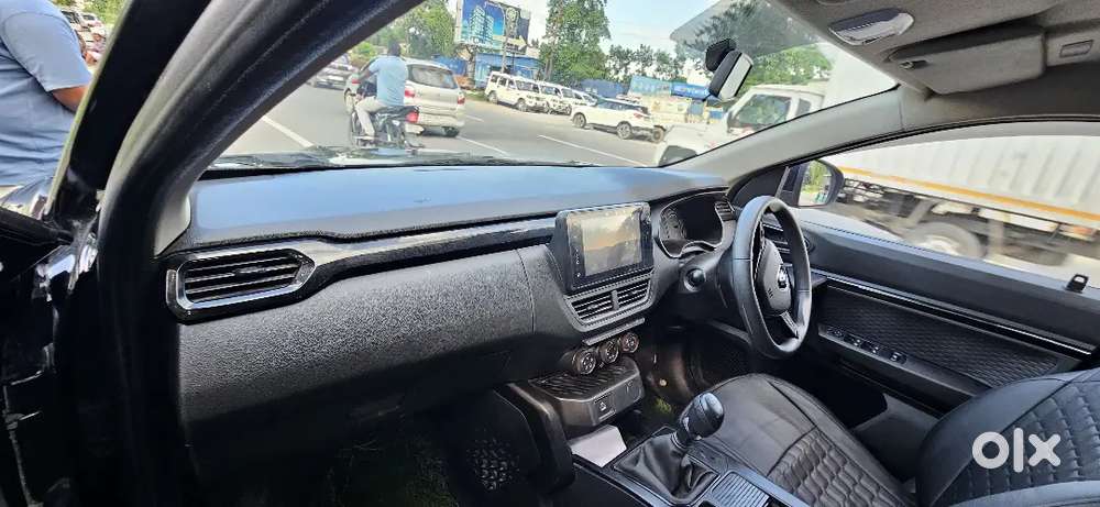 Renault Kiger Petrol 2025 Manual Variant