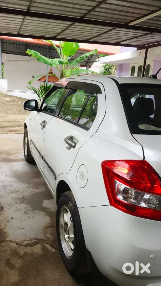 Maruti Suzuki Dzire Vxi 2012