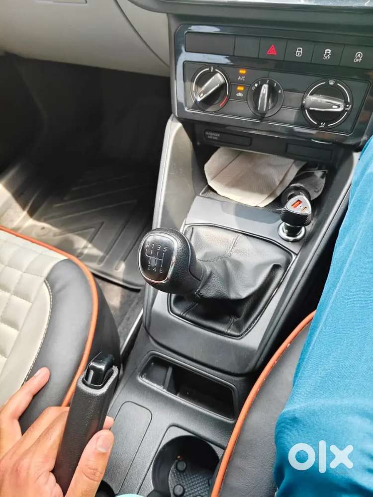 Skoda Kylaq 2025 Petrol 14500 Km Driven