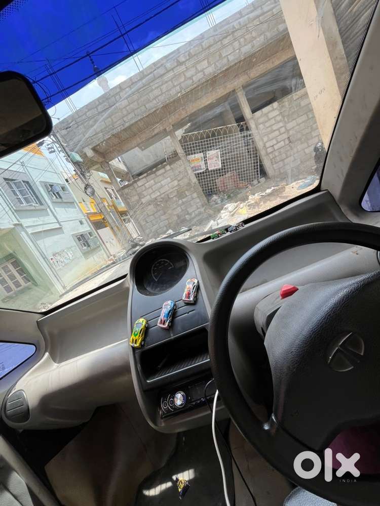 Tata Nano Variant 2012
