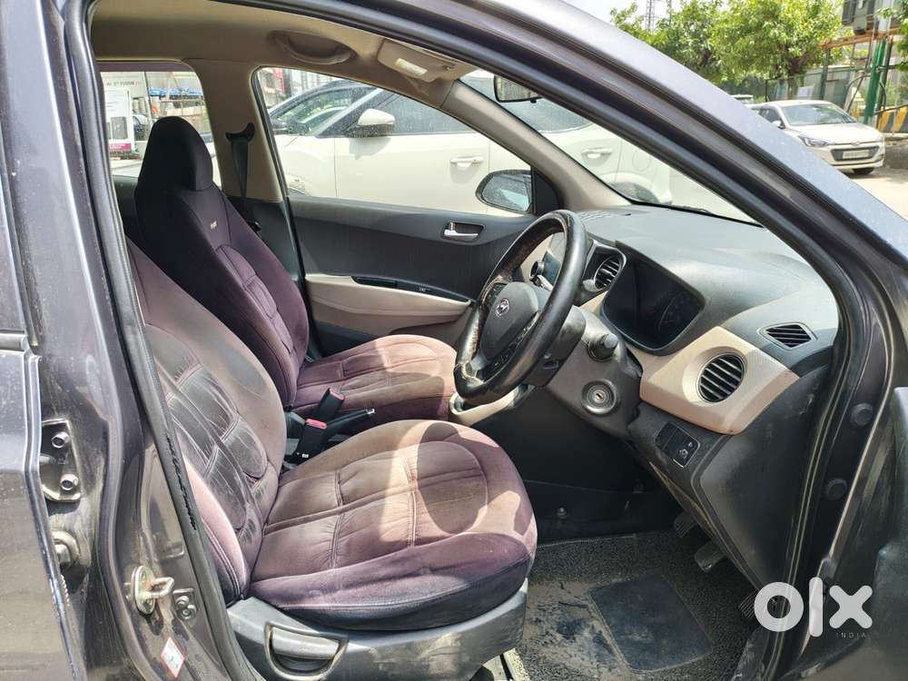 Hyundai Grand I10 Sportz, 2016, Petrol