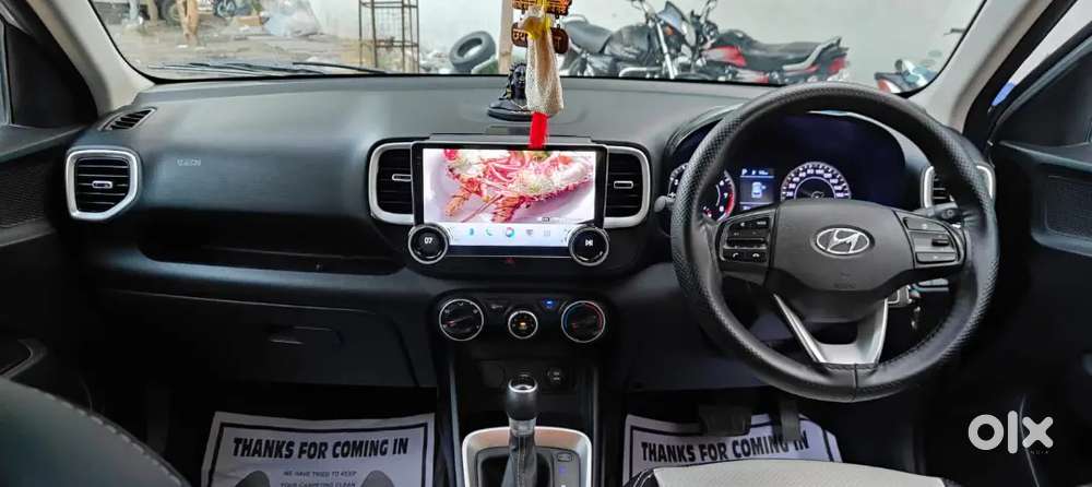 Hyundai Venue 2019 Petrol 69000 Km Driven Automatic