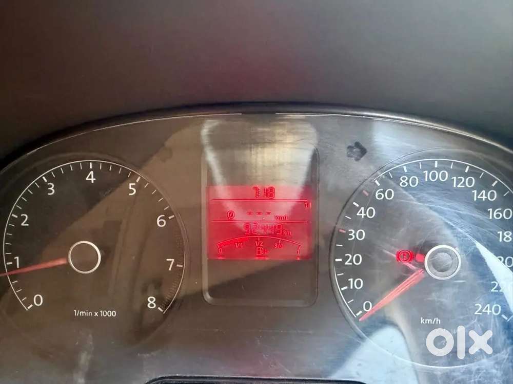 Volkswagen Vento 2011 Petrol Highline Manual
