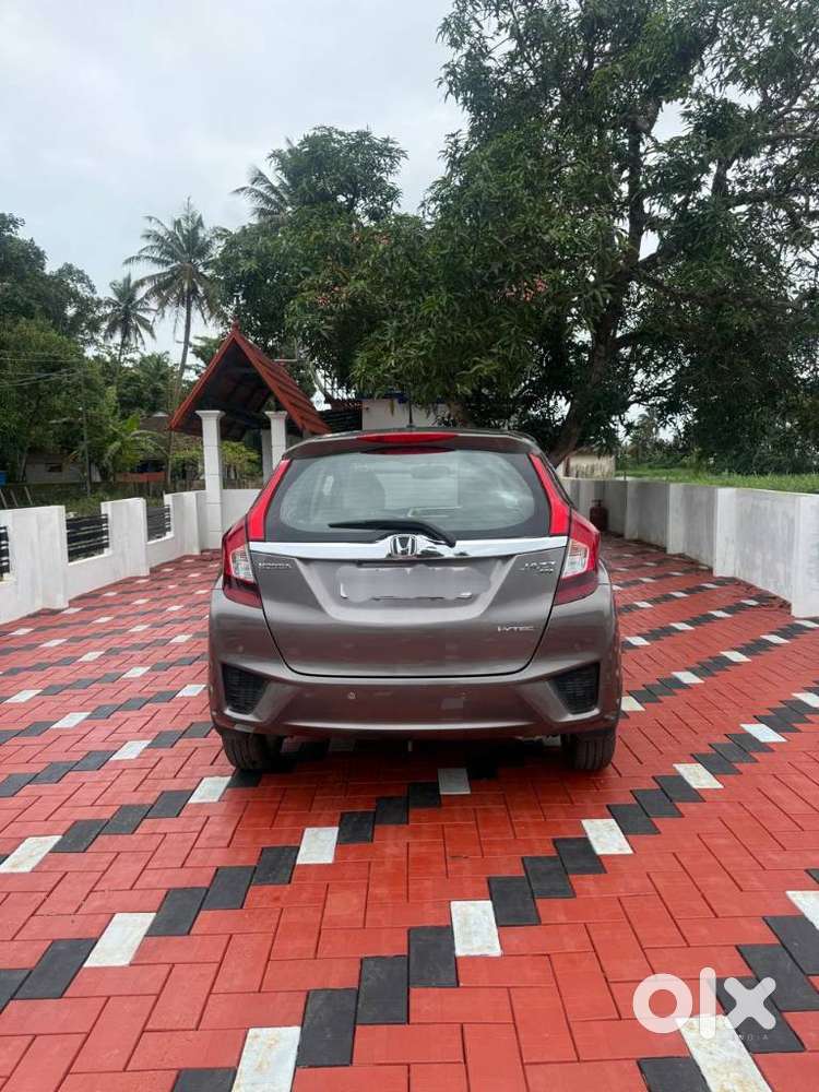 Honda Jazz 1.2 V I Vtec, 2016, Petrol