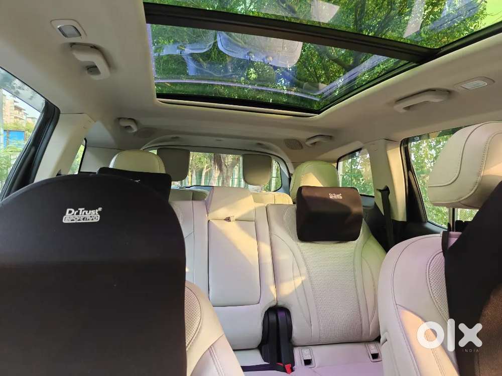 Mahindra Xuv700 Ax7l 2024
