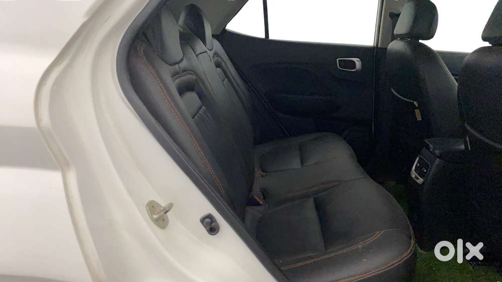 Hyundai Venue S Turbo Dct, 2019, Petrol