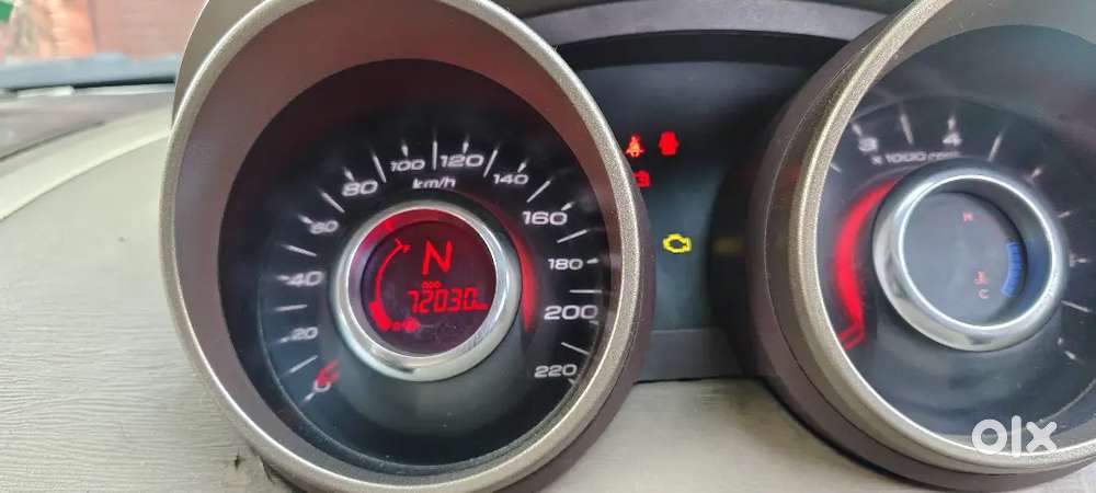 Mahindra Xuv500 2015 Diesel 72000 Km Driven