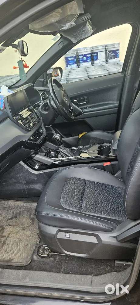 Tata Safari 2022
