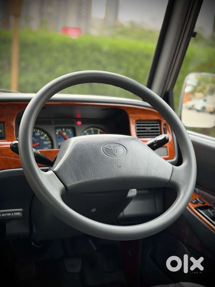 Toyota Qualis Rs, 2004, Petrol