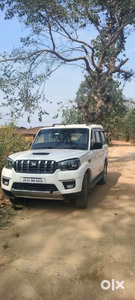 Mahindra Scorpio 2023 Diesel 82000 Km Driven