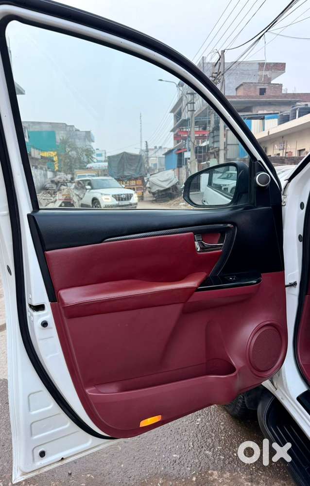 Toyota Fortuner Legender 4x2 At 2.8, 2017, Diesel