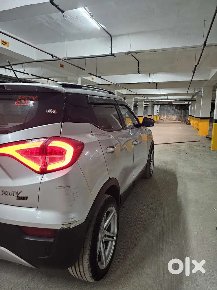 Xuv300 Silver
