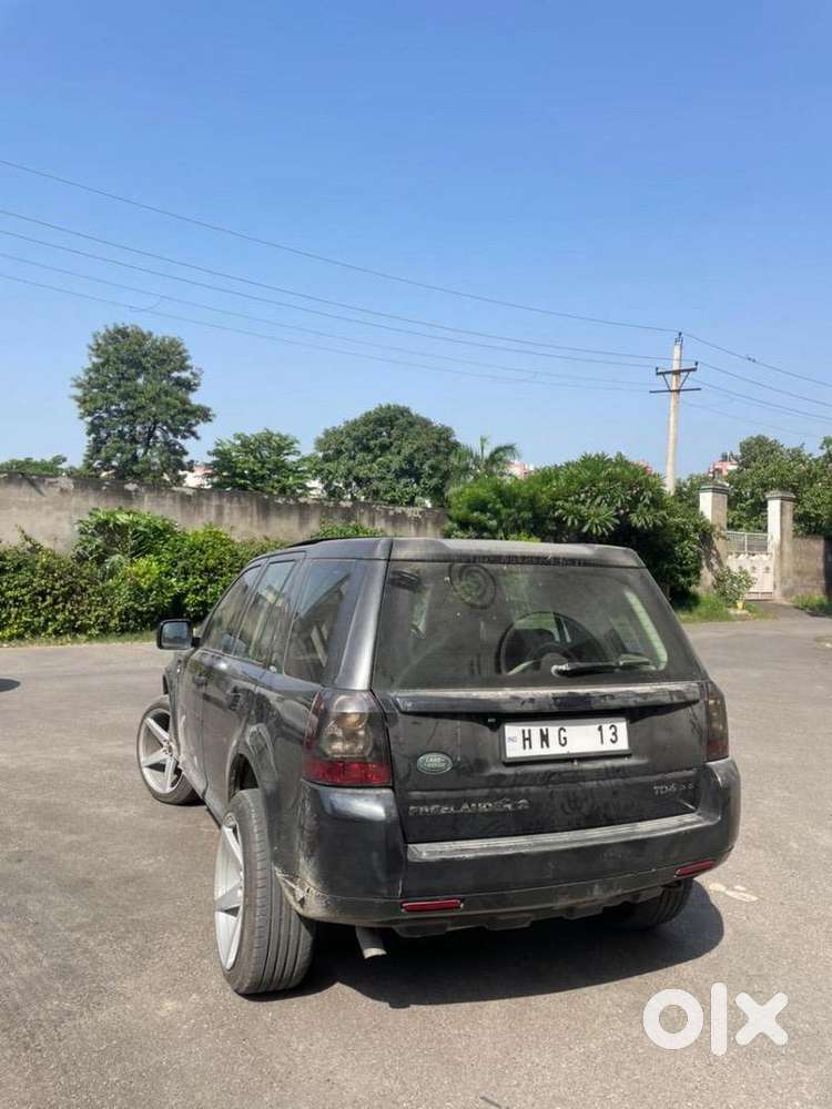 Land Rover Free Lander 2011 Vip Number