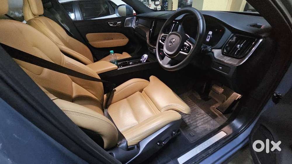 Volvo Xc60 Inscription D5, 2023, Petrol