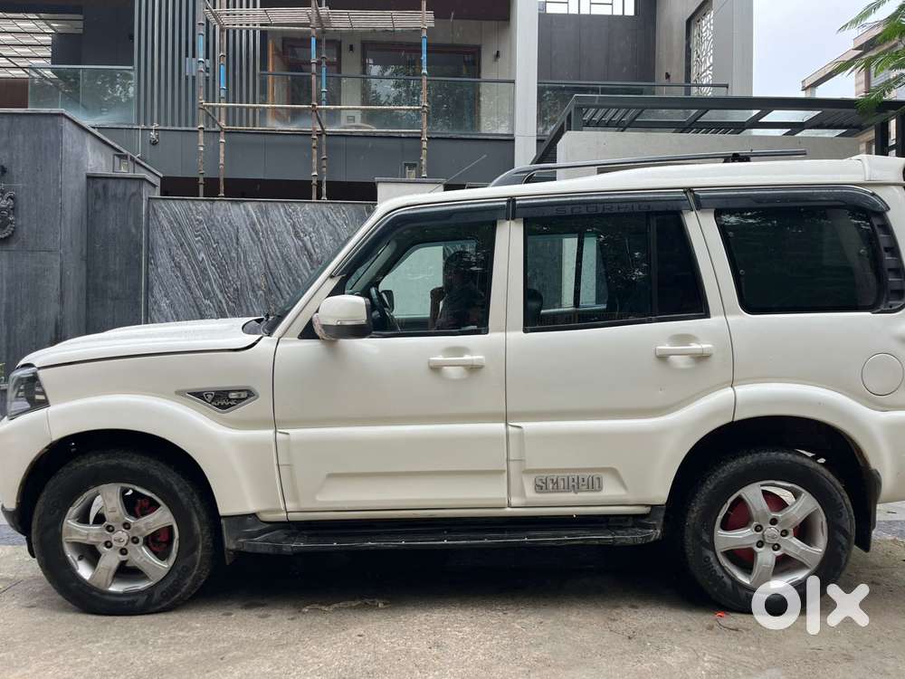 Mahindra Scorpio