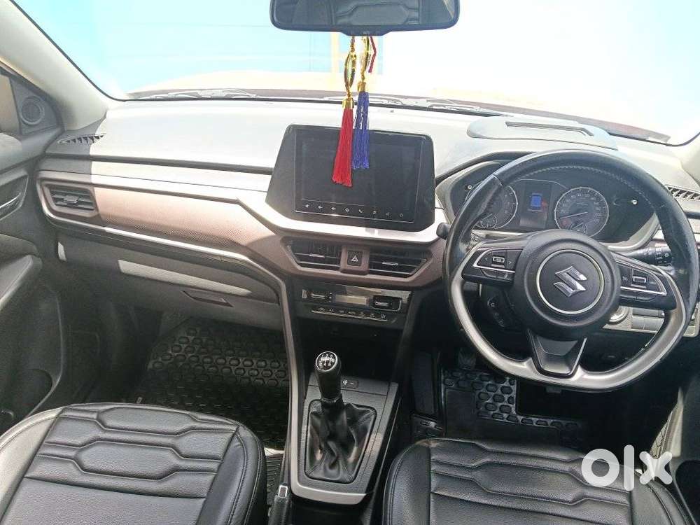 Maruti Suzuki Brezza 1.5 Zxi Plus Smart Hybrid, 2022, Petrol