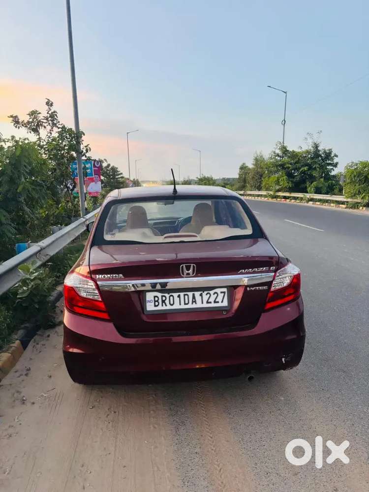 Honda Amaze 2017 Petrol 52500 Km Driven