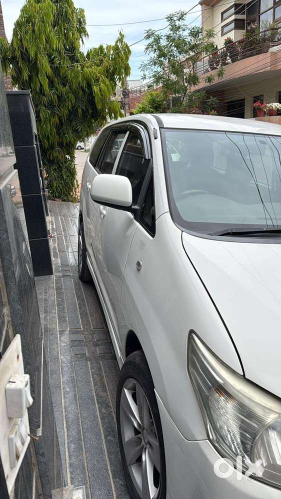 Toyota Innova 2014 Diesel 110000 Km Driven