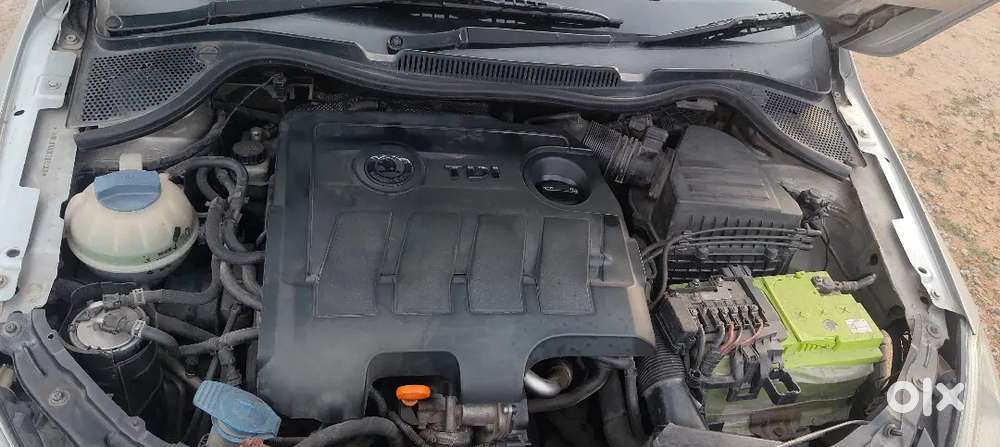 Skoda Rapid Elegance 2013