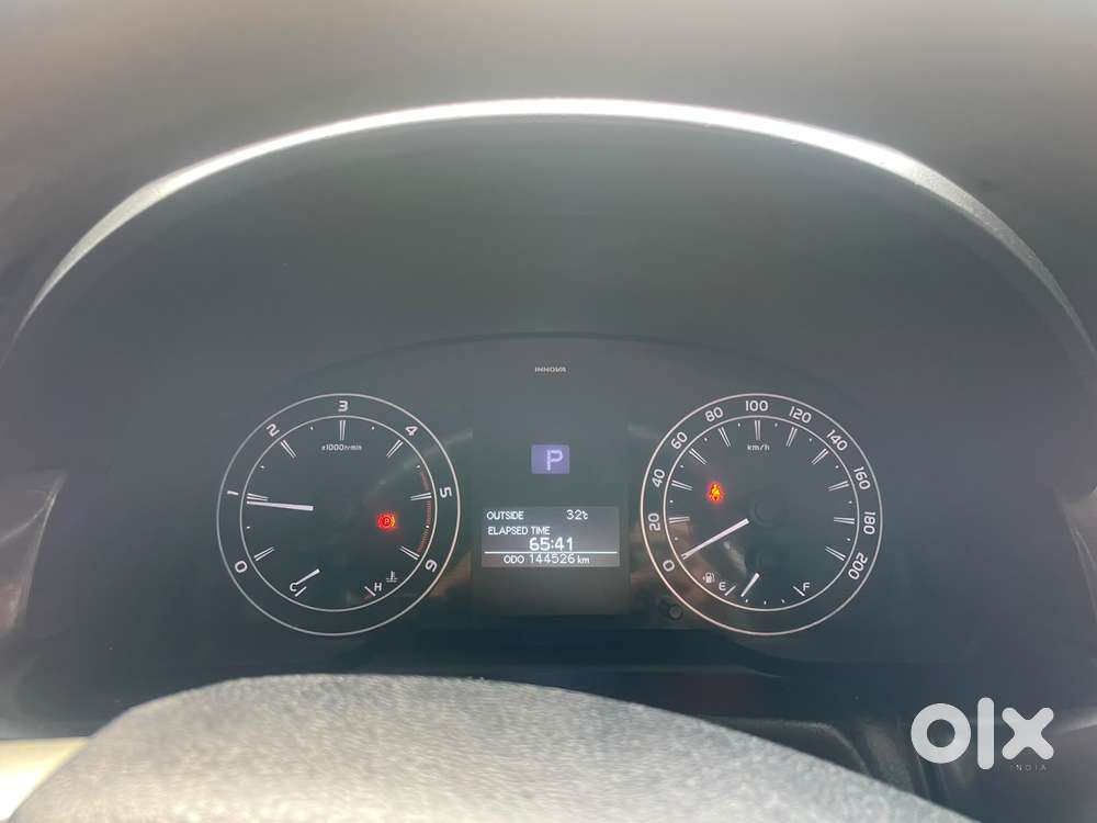 Toyota Innova Crysta 2.8 Gx At, 2016, Diesel