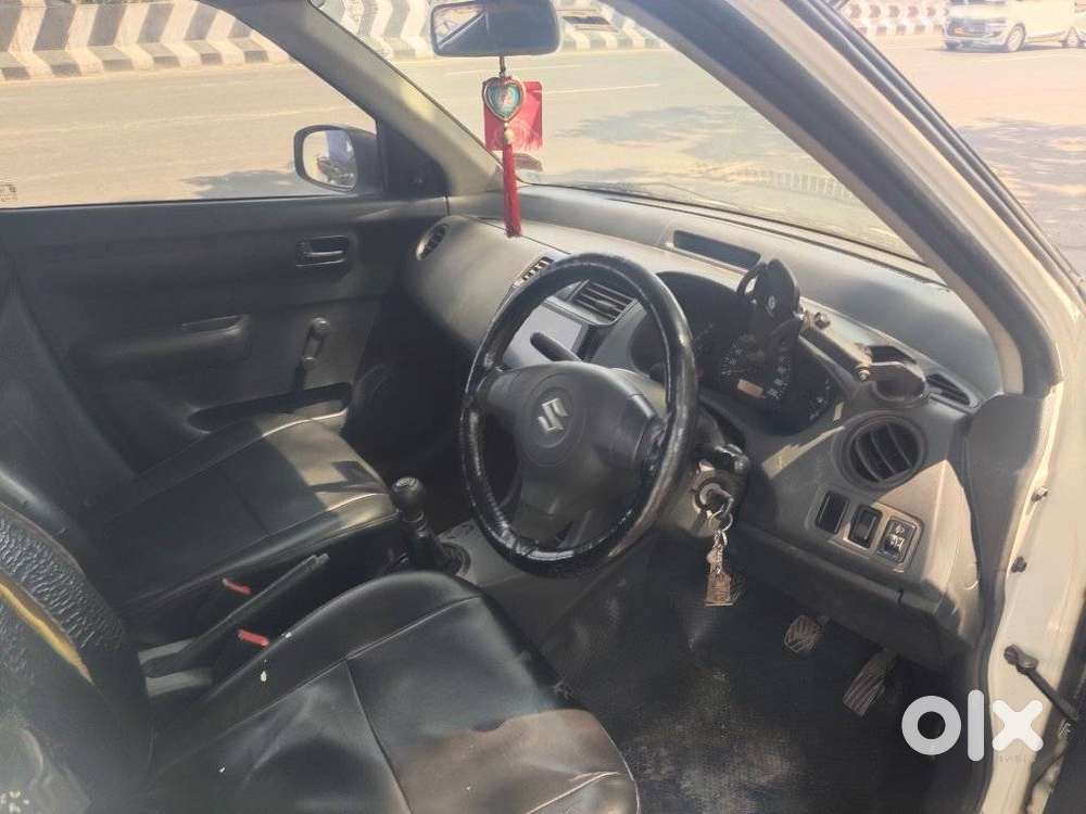 Maruti Suzuki Swift Dzire Ldi Bsiv, 2017, Diesel