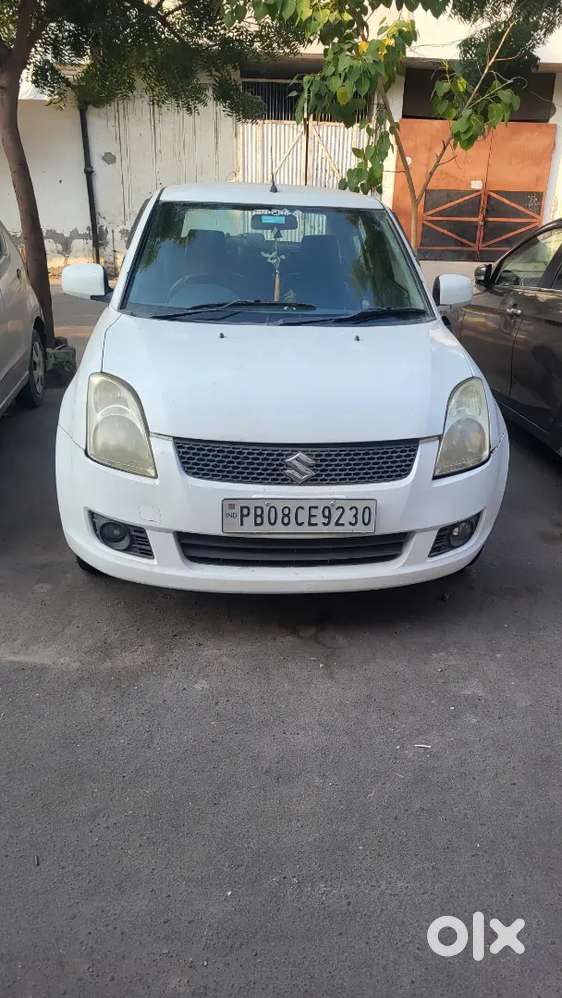 Maruti Suzuki Dzire Tour 2012