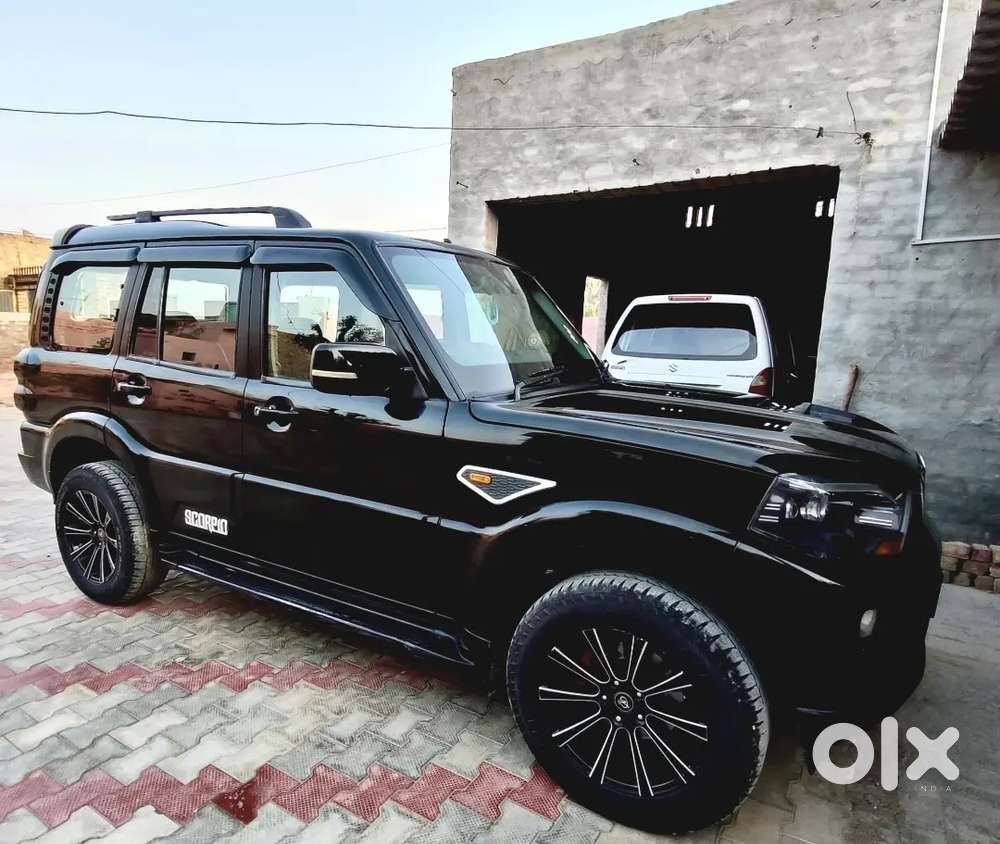 Mahindra Scorpio 2017 Diesel 115000 Km Driven