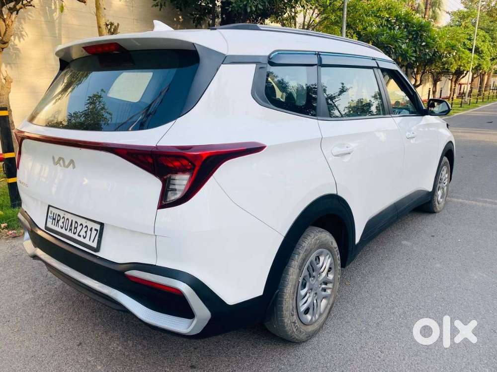 Kia Carens 1.5 Prestige 7 Str, 2024, Petrol