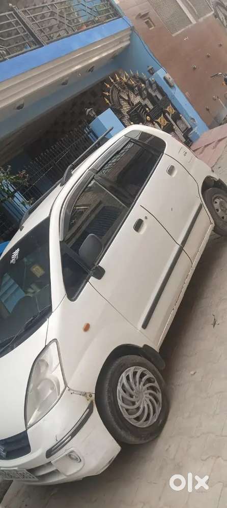 Engine Condition Badhiya Hain .. Battery New Hain Warranty Me ..acsahi