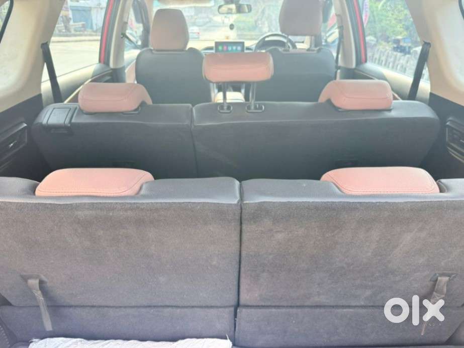 Mg Hector Plus Savvy Pro 1.5 Turbo Petrol Cvt 7 Str Dual Tone, 2024,..