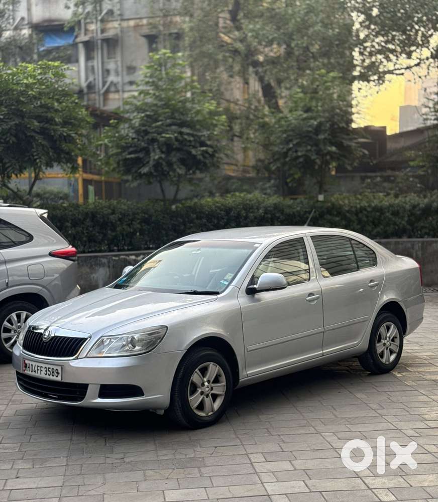 Skoda Laura 1.8 Tsi Ambiente, 2012, Petrol