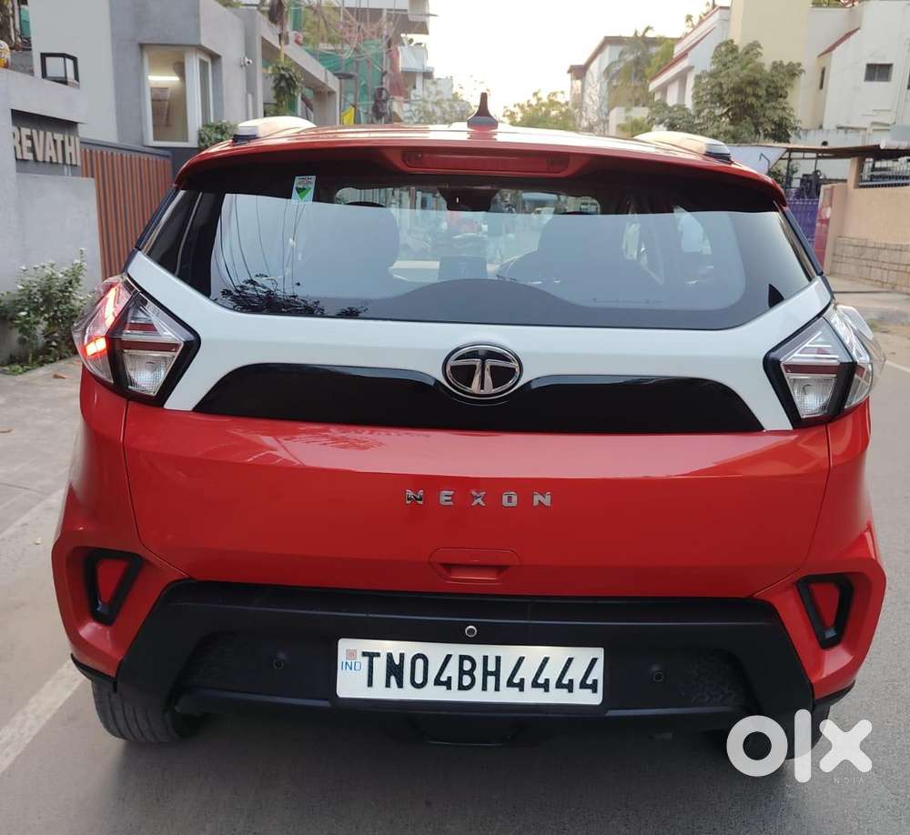 Tata Nexon 1.2 Revotron Xma Amt (s), 2022, Diesel