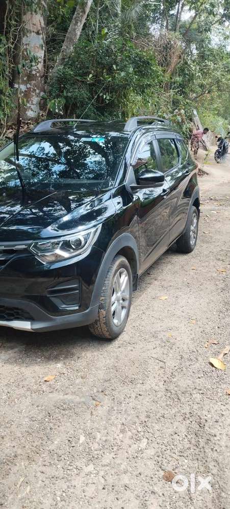 Renault Triber 2025 Petrol 15000 Km Driven