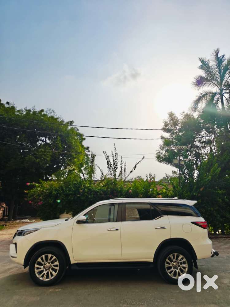Toyota Fortuner 3.0 4x4 Manual, 2023, Diesel