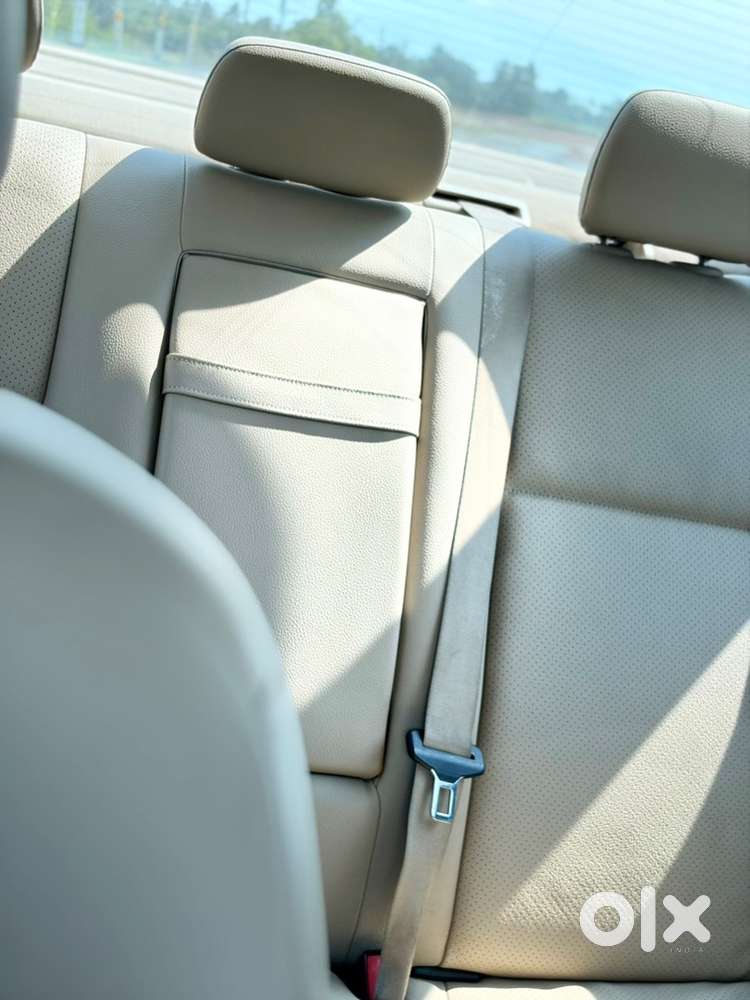 Mercedes-benz C-class 2009 Petrol