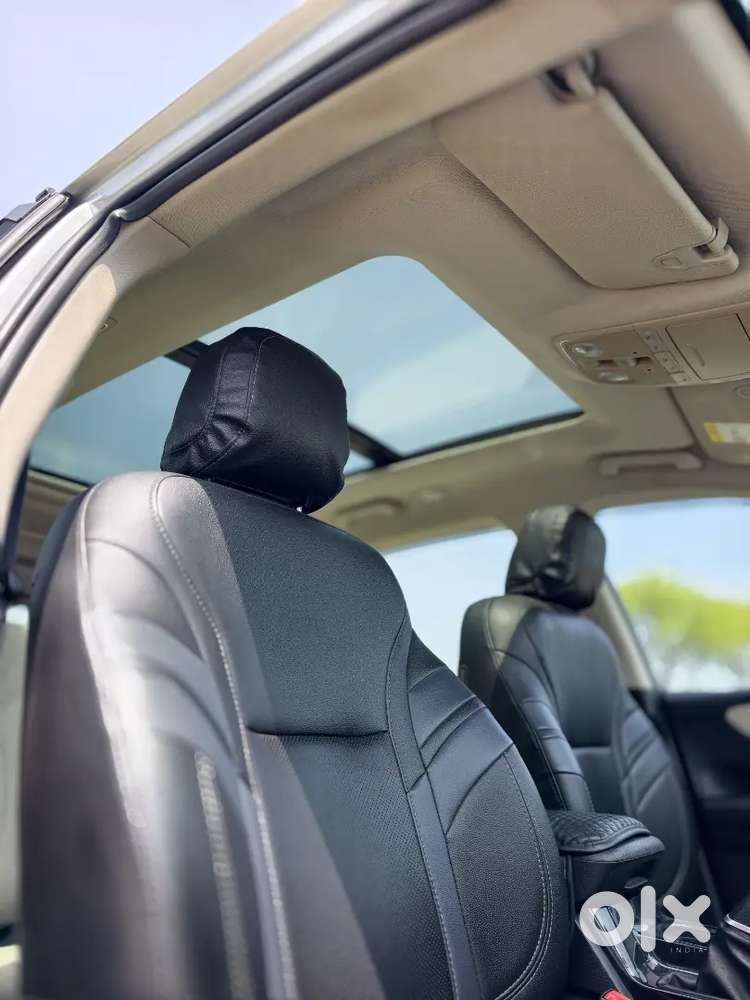 Mahindra Xuv700 Diesel Mt 2022