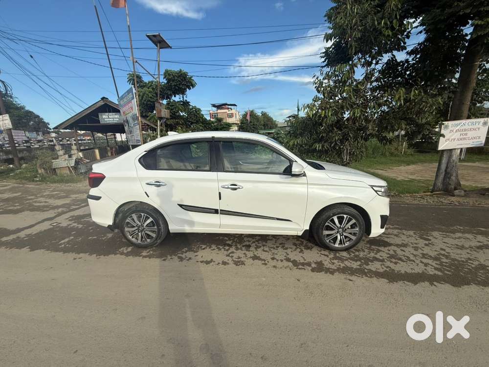 Honda Amaze 2nd Gen 2023 Petrol Well Maintained