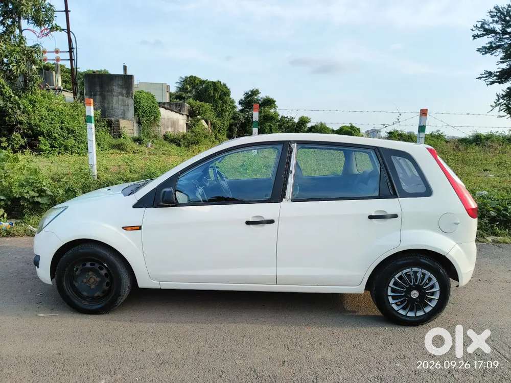 Ford Figo 1.2 Petrol 2013