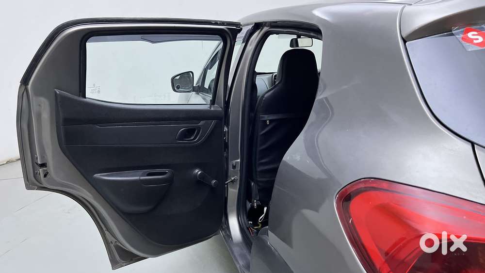 Renault Kwid 2019-ongoing 1.0 Rxt Amt (o), 2018, Petrol