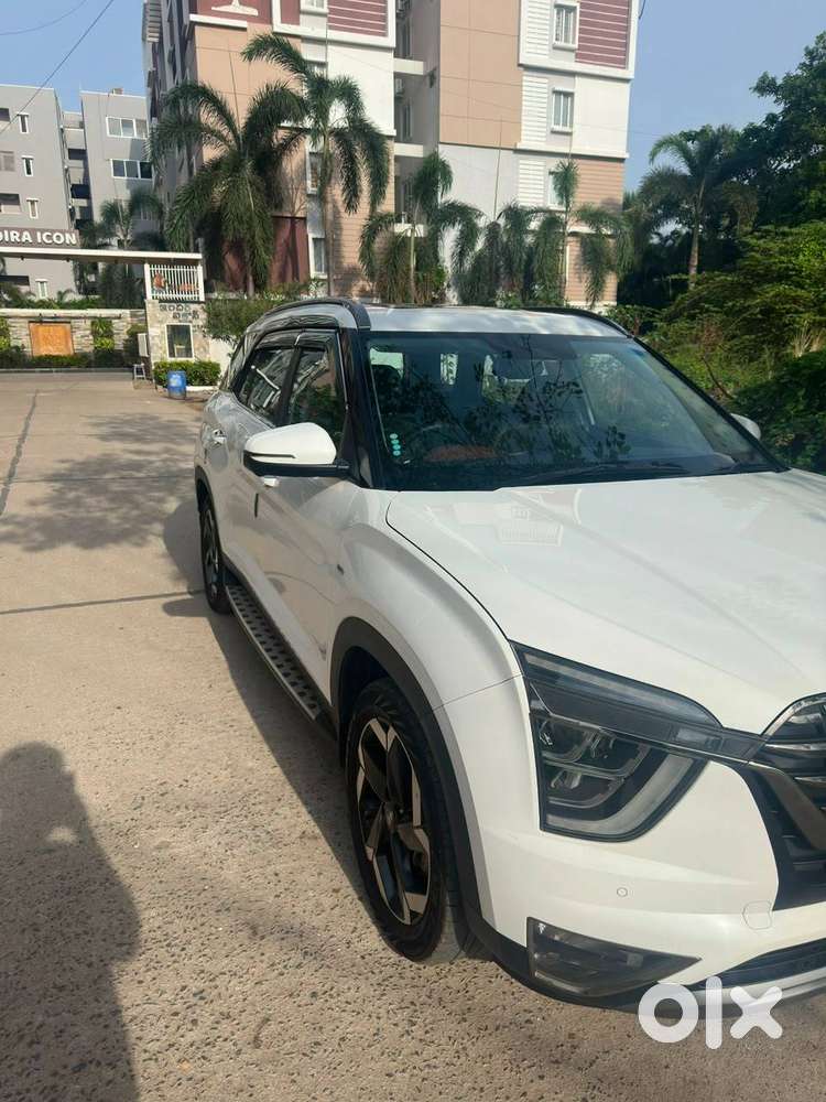 Hyundai Alcazar 2024 Petrol Well Maintained