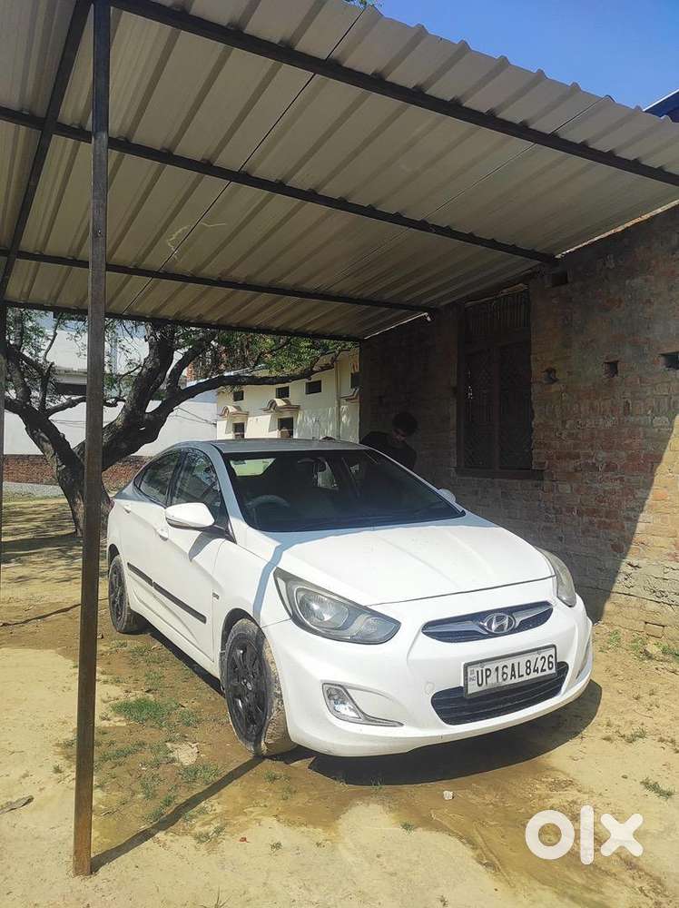 Hyundai Fluidic Verna 2012 Diesel 100000 Km Driven