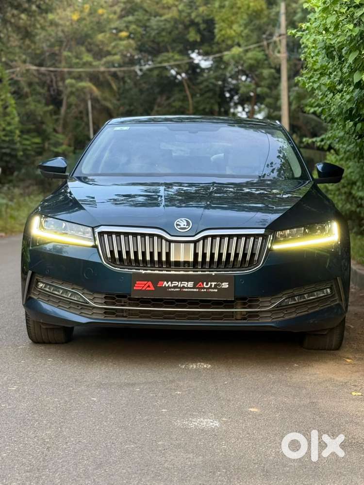 Skoda Superb 2.0 L&k Tsi At, 2022, Petrol