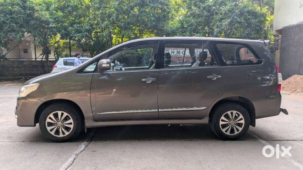 Toyota Innova 2.5 V 7 Str, 2016, Diesel